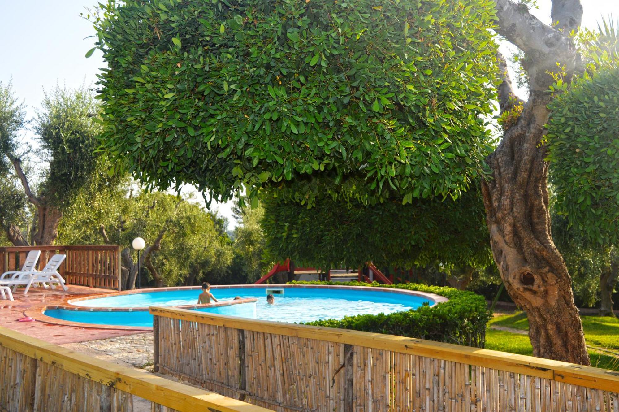 Villaggio Uliveto Rodi Garganico Exterior foto